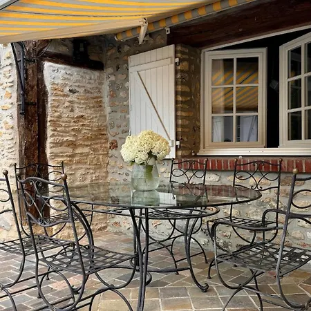 Holiday home Belle Maison Normande